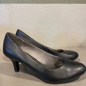 LifeStride Parigi High Heel Pumps